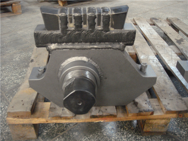 正面可更换撕裂刀1